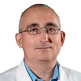Врач Хвостов Андрей Александрович